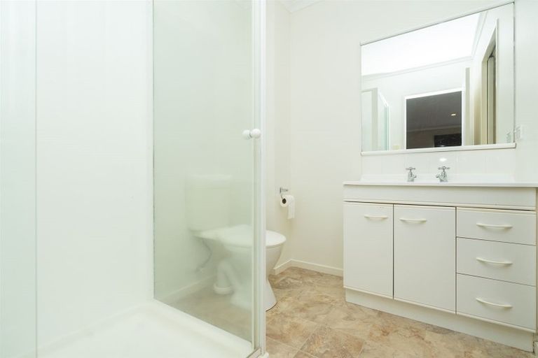 Photo of property in 1/1161 Victoria Street, Whitiora, Hamilton, 3200