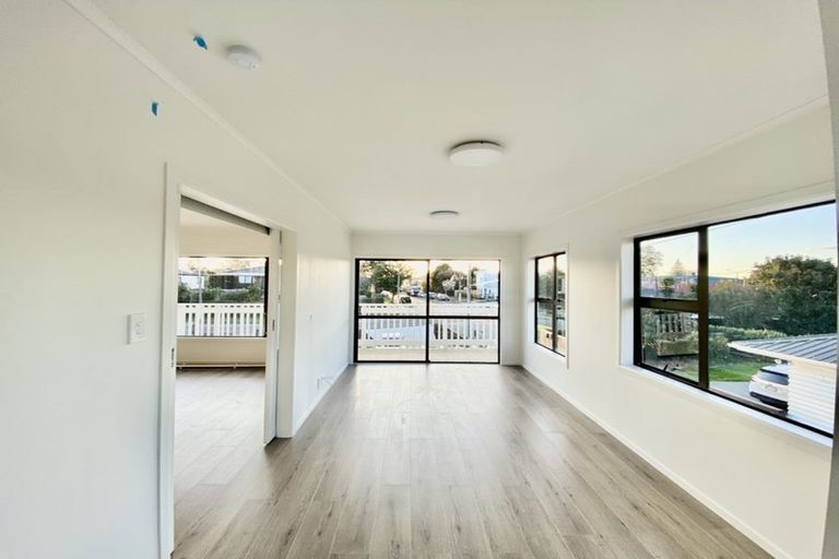 Photo of property in 98 Kimpton Road, Papatoetoe, Auckland, 2025