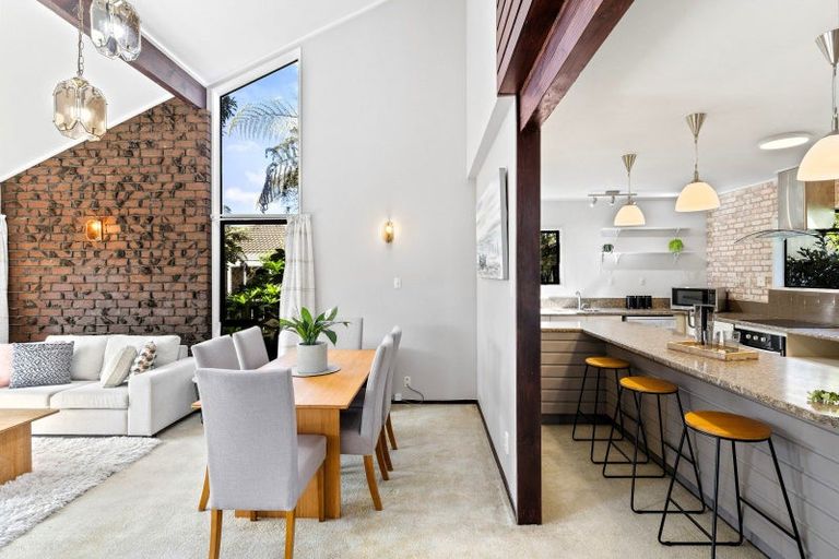 Photo of property in 9 Wilfred Street, St Andrews, Hamilton, 3200