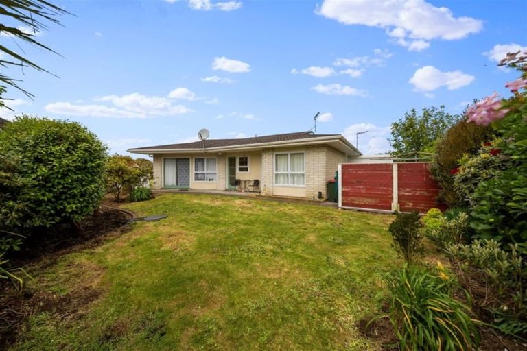 Photo of property in 23 Davidson Street, Hawera, 4610