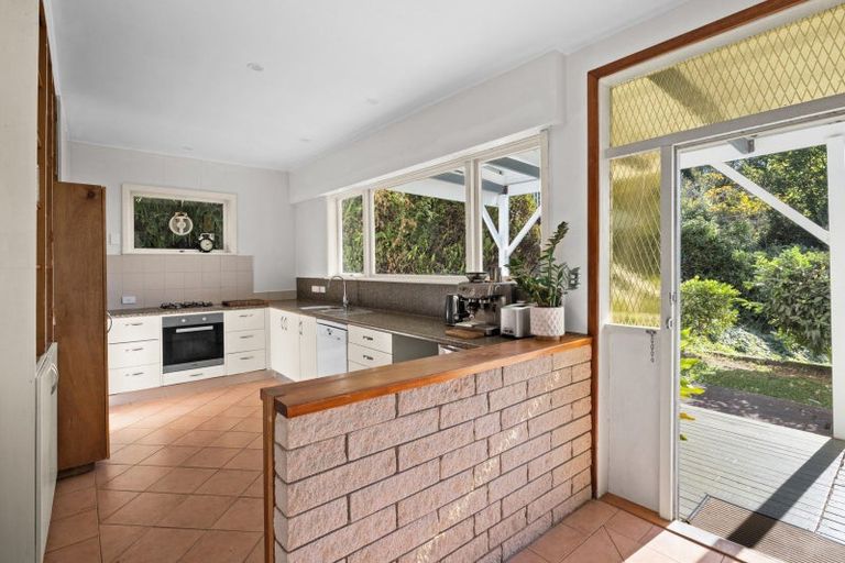 Photo of property in 17 Fitzroy Road, Bluff Hill, Napier, 4110