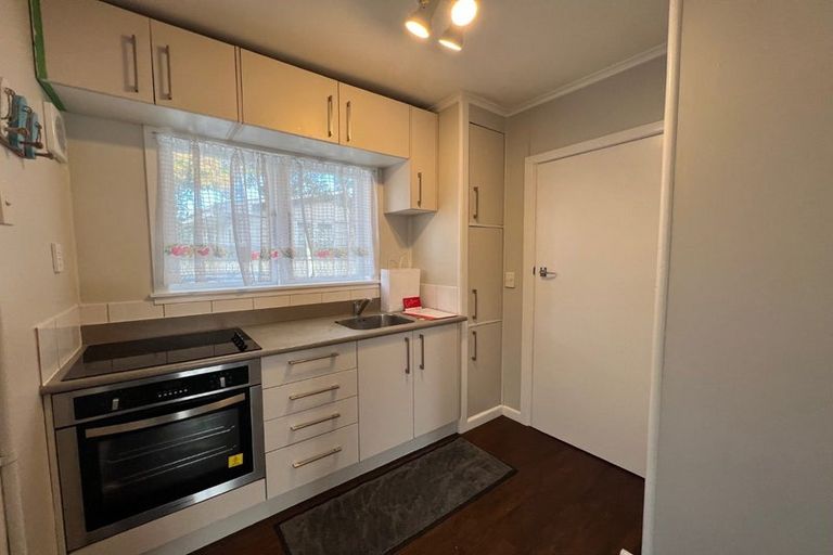 Photo of property in 1a/24 Vine Street, Mangere East, Auckland, 2024