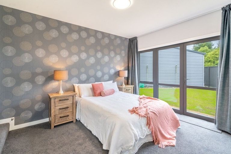 Photo of property in 123 Marama Avenue North, Otatara, Invercargill, 9879