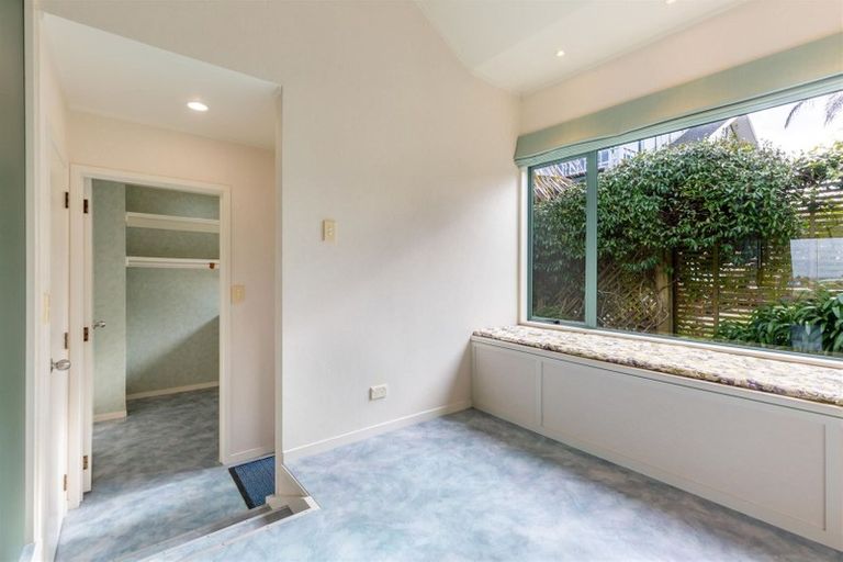 Photo of property in 171 West Harbour Drive, West Harbour, Auckland, 0618