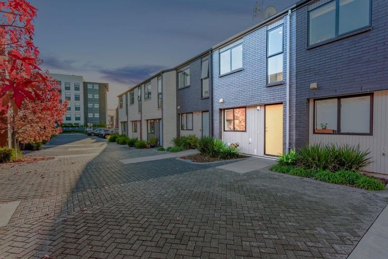 Photo of property in 9 Kerewhenua Crescent, Hobsonville, Auckland, 0616