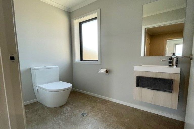 Photo of property in 1/85 Montgomery Crescent, Bader, Hamilton, 3206