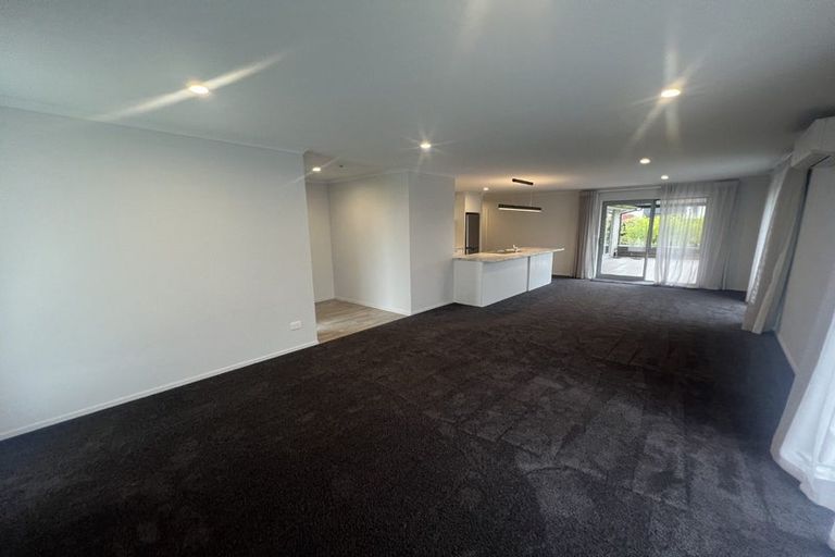 Photo of property in 10 Calder Street, Marshland, Christchurch, 8083