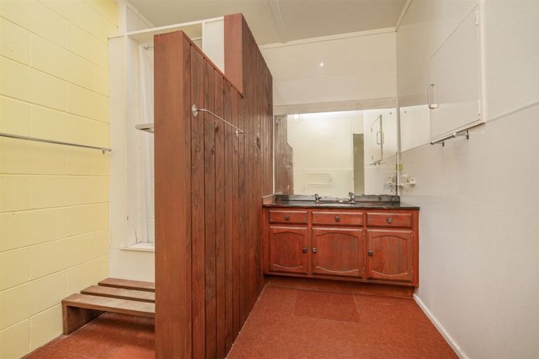 Photo of property in 105 Cook Drive, Whitianga, 3510