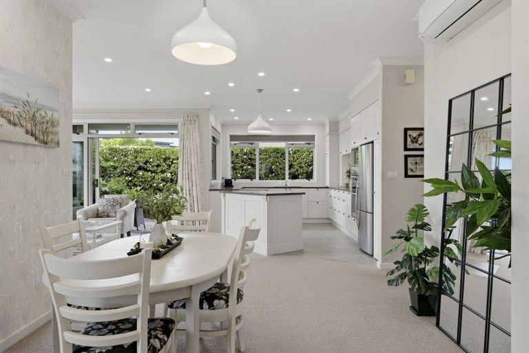 Photo of property in 28 Balmedie Ridge, Bethlehem, Tauranga, 3110