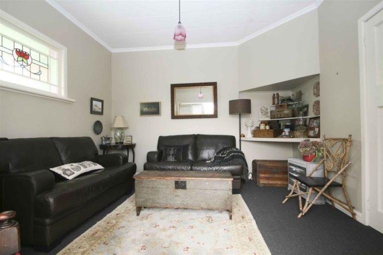 Photo of property in 11 Mitchell Street, Richmond, Invercargill, 9810