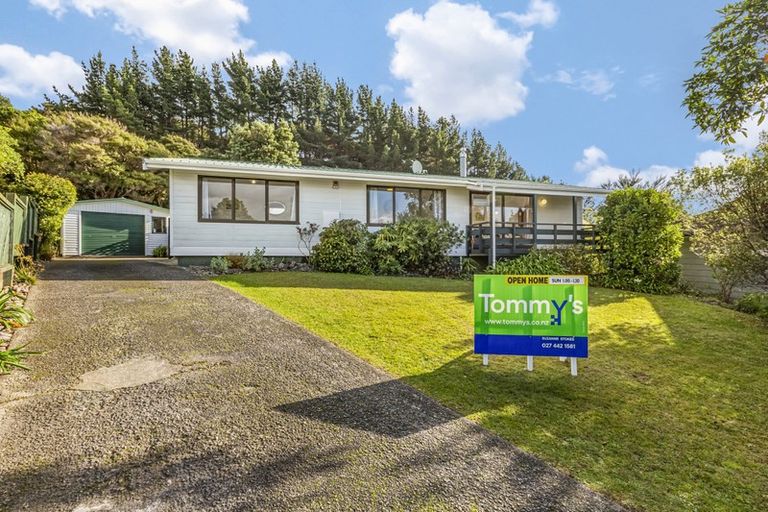 Photo of property in 13 The Mainsail, Whitby, Porirua, 5024