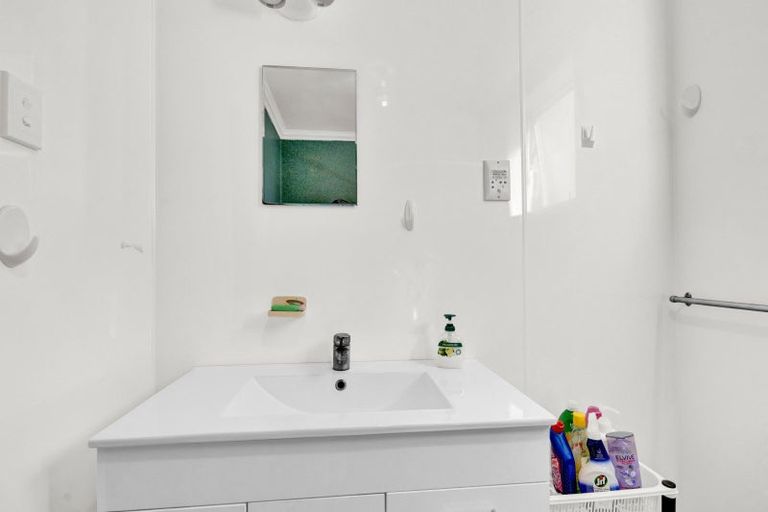 Photo of property in 22 Whakapaki Street, Urenui, 4375