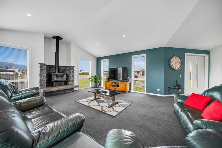 Photo of property in 81 Orbell Crescent, Te Anau, 9679