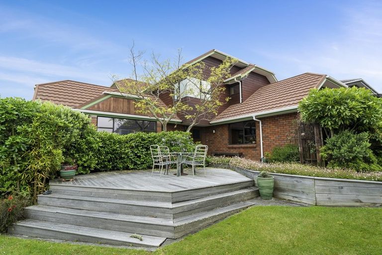 Photo of property in 25 Halladale Road, Papakowhai, Porirua, 5024