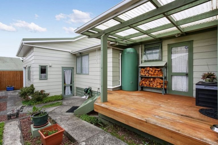 Photo of property in 1 Mcevoy Avenue, Tuakau, 2121