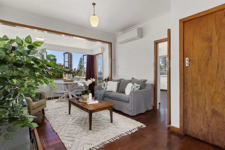 Photo of property in 6a Waikareao Way, Brookfield, Tauranga, 3110