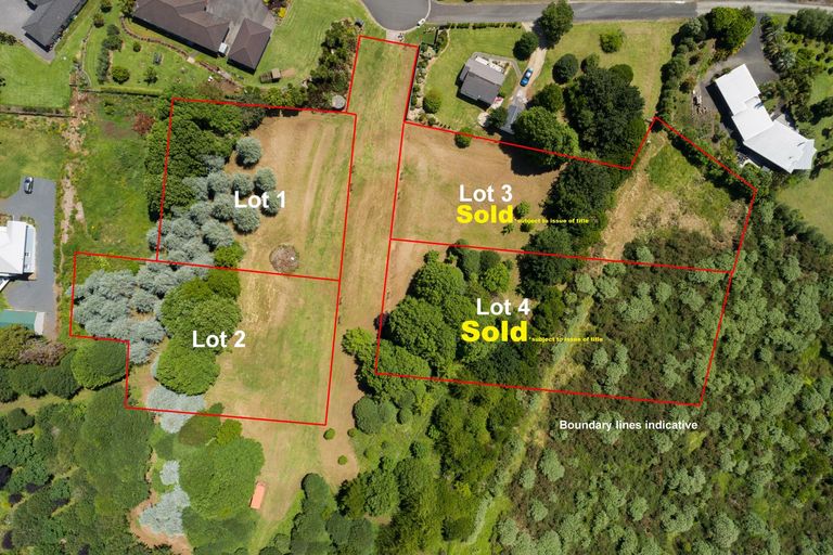 Photo of property in 10 Heron Hill, Kerikeri, 0230