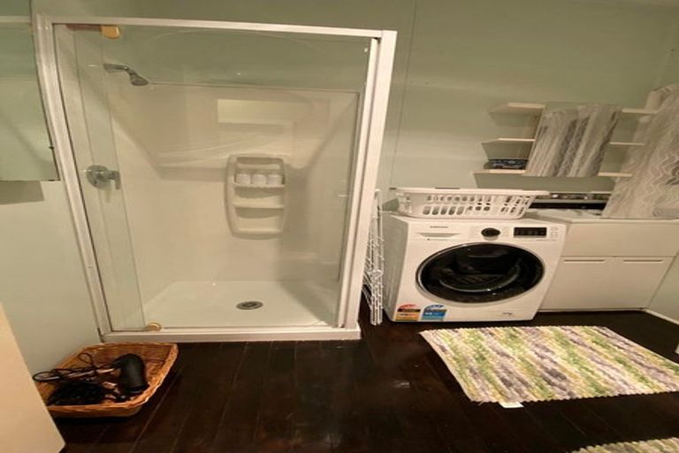 Photo of property in 1/1067 Fergusson Drive, Clouston Park, Upper Hutt, 5018