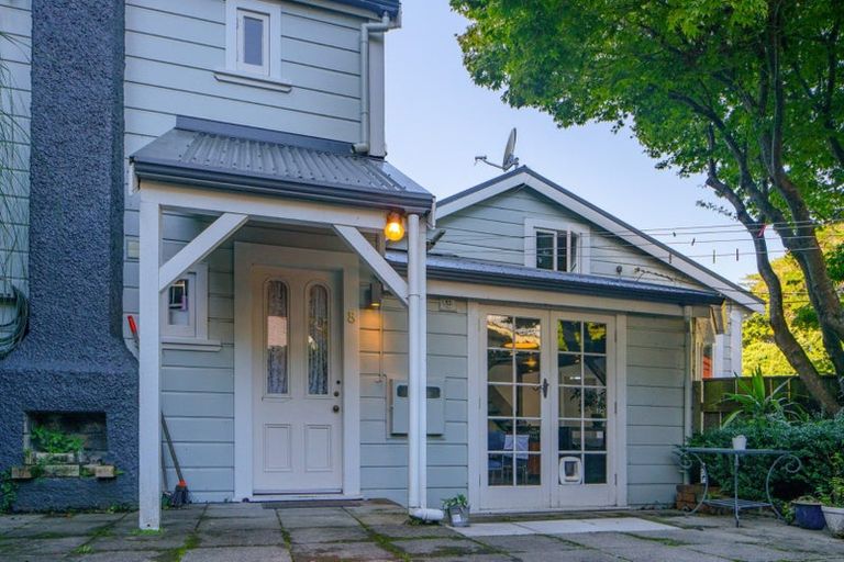 Photo of property in 8 Ascot Street, Thorndon, Wellington, 6011