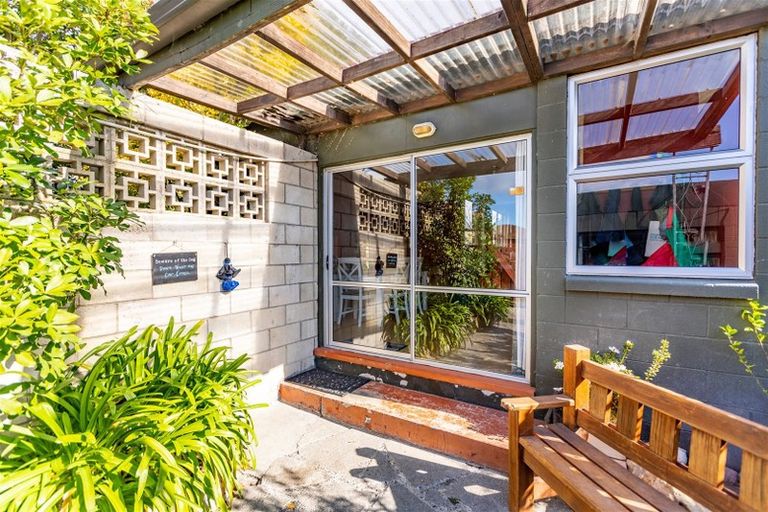 Photo of property in 13 Anderson Road, Taradale, Napier, 4112