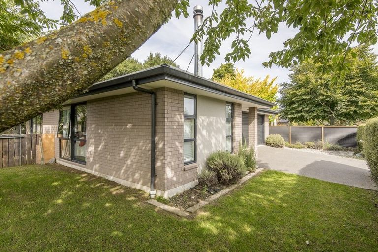 Photo of property in 5 Oakden Drive, Darfield, 7510