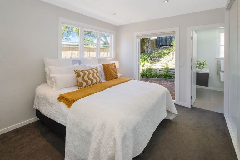 Photo of property in 3 Randwick Road, Northland, Wellington, 6012