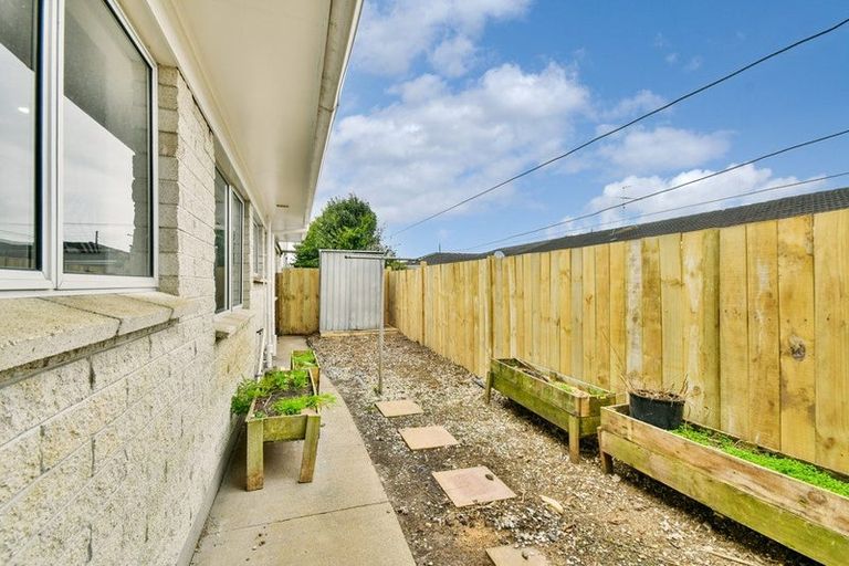 Photo of property in 2/36 Hoteo Avenue, Papatoetoe, Auckland, 2025