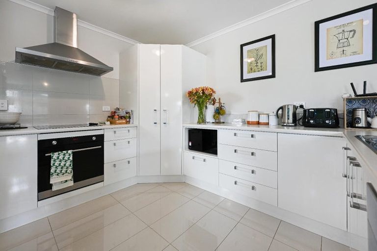 Photo of property in 30 Kawariki Drive, Baverstock, Hamilton, 3200