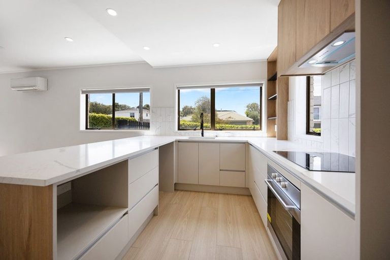 Photo of property in 1/1a Bledisloe Street, Cockle Bay, Auckland, 2014