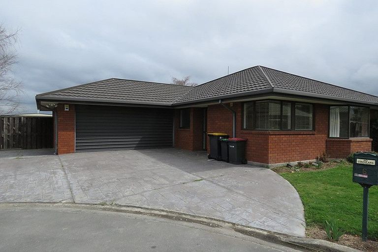 Photo of property in 6 Lacebark Lane, Northcote, Christchurch, 8052