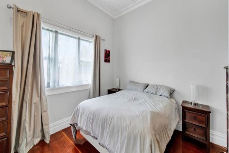 Photo of property in 137 Fairfield Road, Hawera, 4610