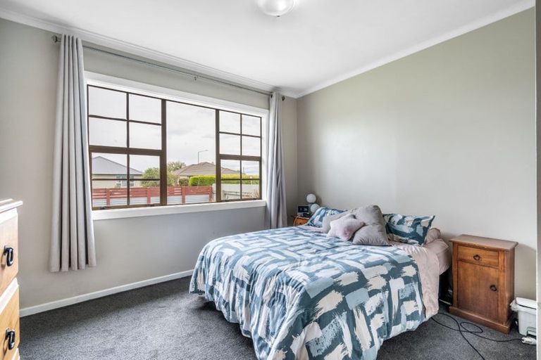 Photo of property in 291 Princes Street, Strathern, Invercargill, 9812