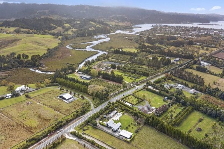 Photo of property in 142 Omaha Flats Road, Tawharanui Peninsula, Warkworth, 0986