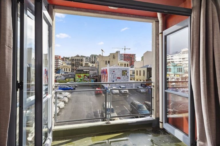 Photo of property in Hannahs Corner, 18/8 Leeds Street, Te Aro, Wellington, 6011