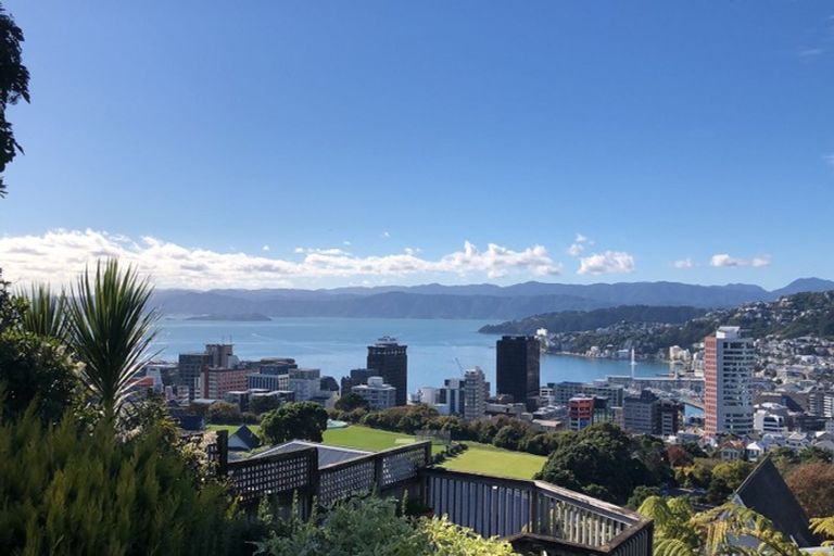 Photo of property in 19 Upland Road, Kelburn, Wellington, 6012