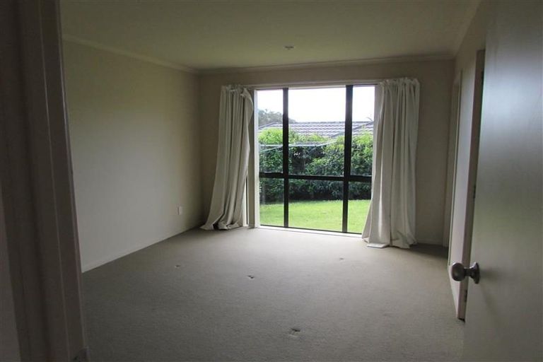 Photo of property in 100 Greenhithe Road, Greenhithe, Auckland, 0632