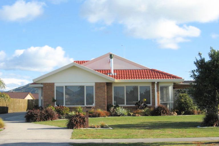 Photo of property in 688 Gloucester Road, Papamoa Beach, Papamoa, 3118