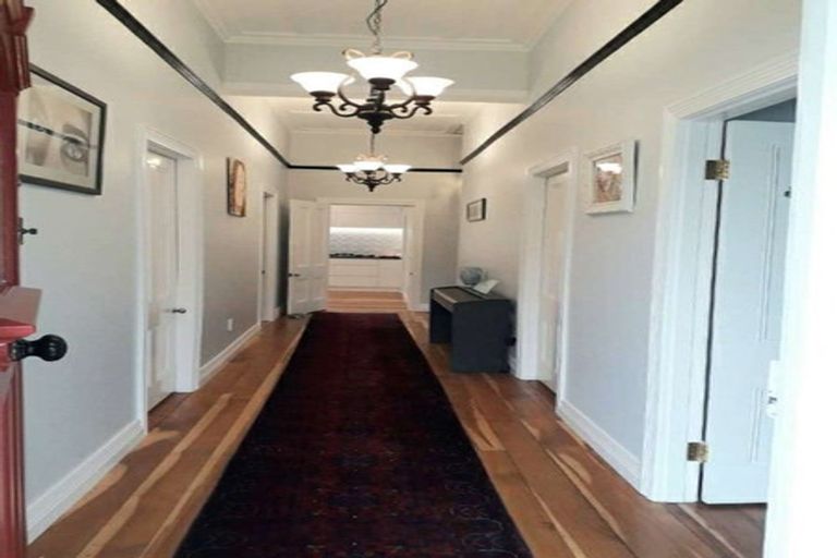 Photo of property in 18 Clark Road, Pahurehure, Papakura, 2113