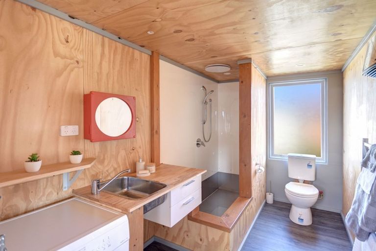 Photo of property in 125 Moturata Road, Taieri Beach, Taieri Mouth, 9091