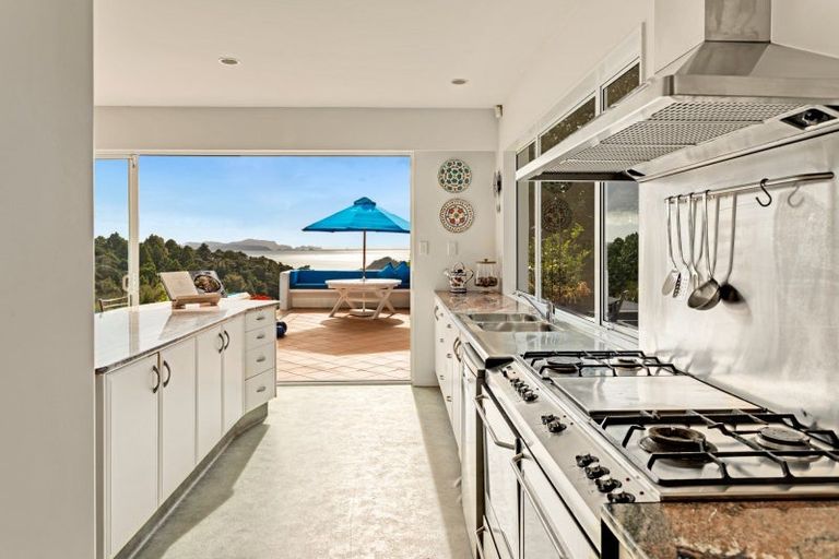 Photo of property in 37 Bayview Road, Paihia, 0200