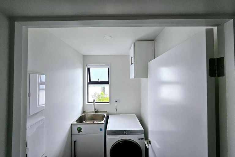 Photo of property in 102a Rossall Street, Merivale, Christchurch, 8014