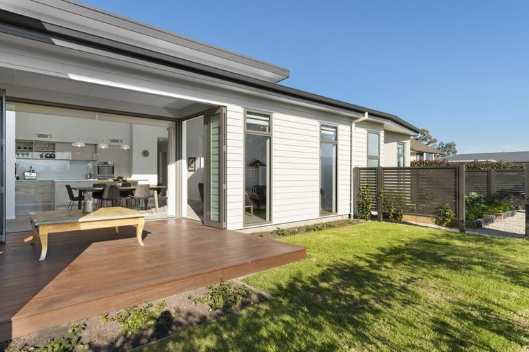 Photo of property in 5e Tui Glen, Omokoroa, 3114