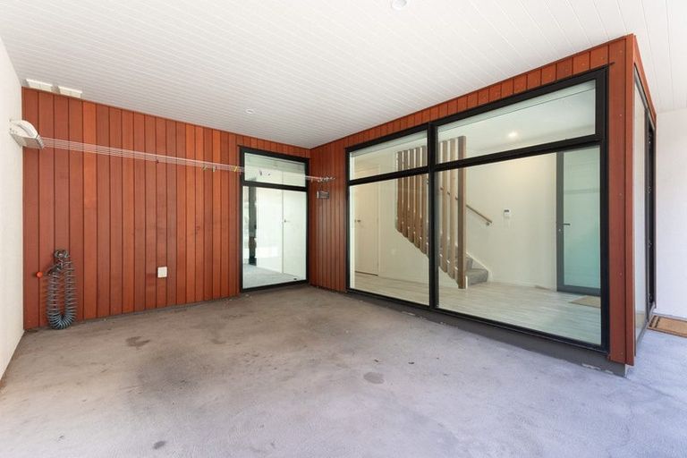 Photo of property in 6/2 Matatua Road, Raumati Beach, Paraparaumu, 5032
