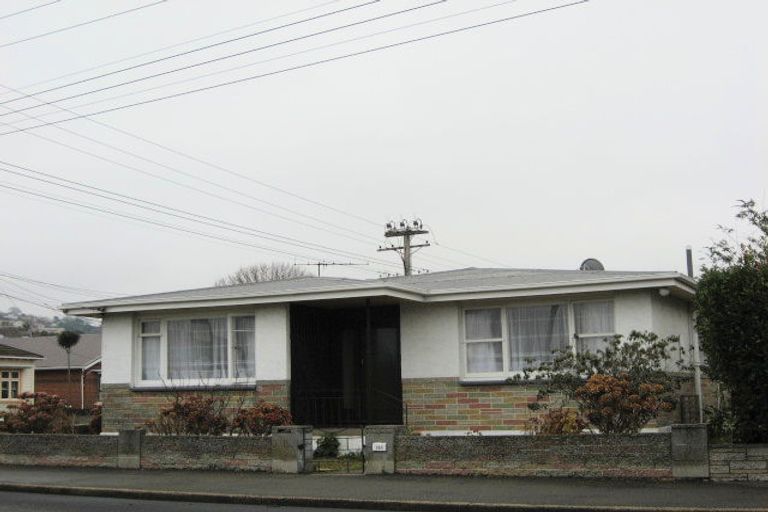 Photo of property in 260 Macandrew Road, Forbury, Dunedin, 9012