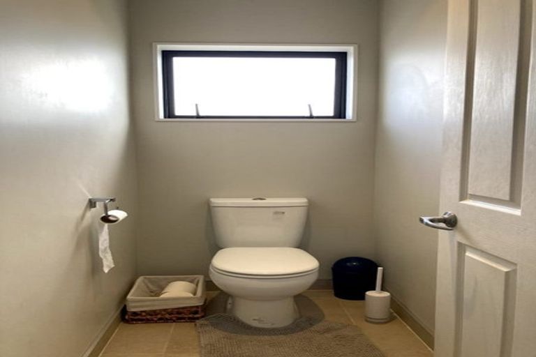 Photo of property in 4b Virginia Street, Henderson, Auckland, 0612