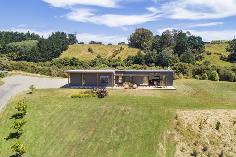 Photo of property in 62 Kingsdale Park Drive, Aokautere, Palmerston North, 4471
