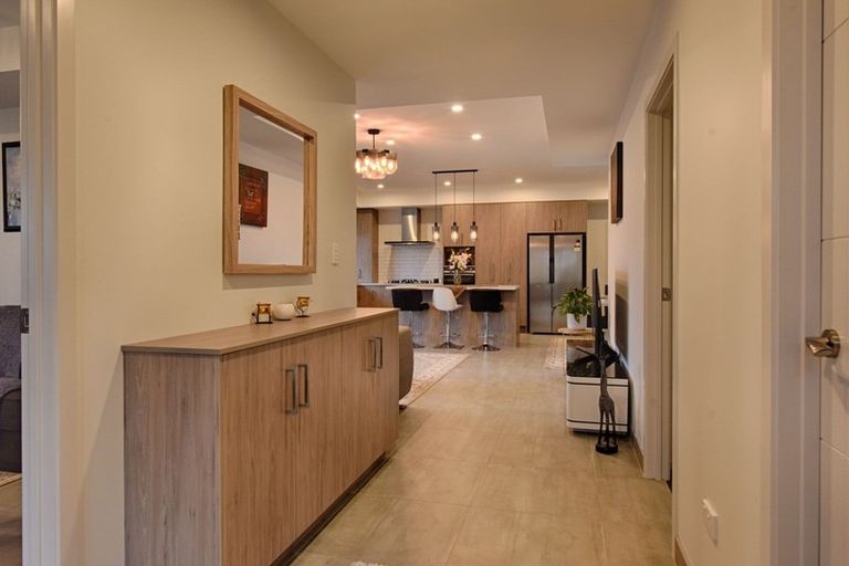 Photo of property in 14 Mary Street, Gore, 9710