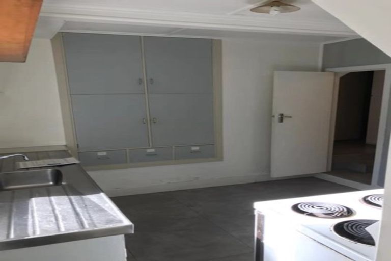 Photo of property in 6 Brighton Terrace, Murrays Bay, Auckland, 0630