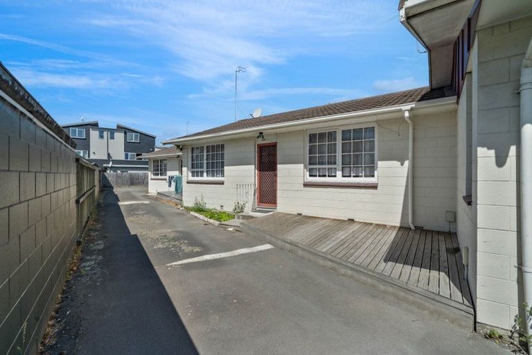 Photo of property in 2/276 Stanmore Road, Richmond, Christchurch, 8013