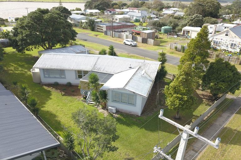 Photo of property in 31 Norton Street, Te Kopuru, 0391